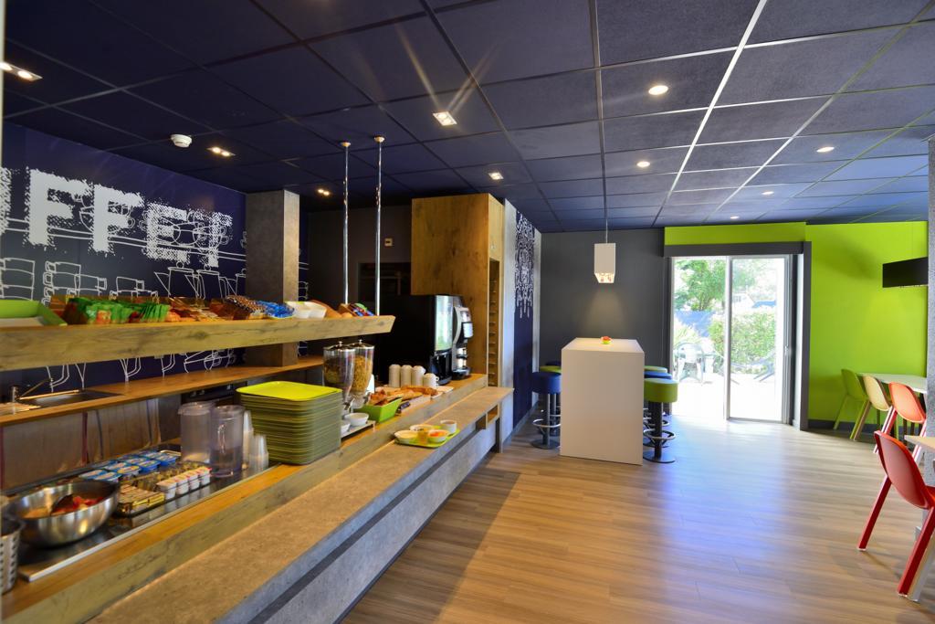 Ibis Budget Pau Lescar Exterior photo