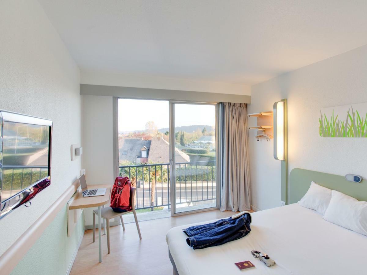 Ibis Budget Pau Lescar Exterior photo