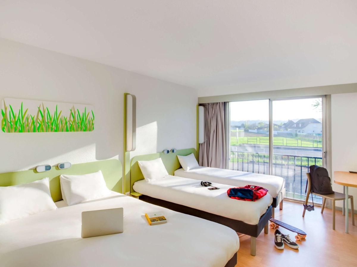 Ibis Budget Pau Lescar Exterior photo